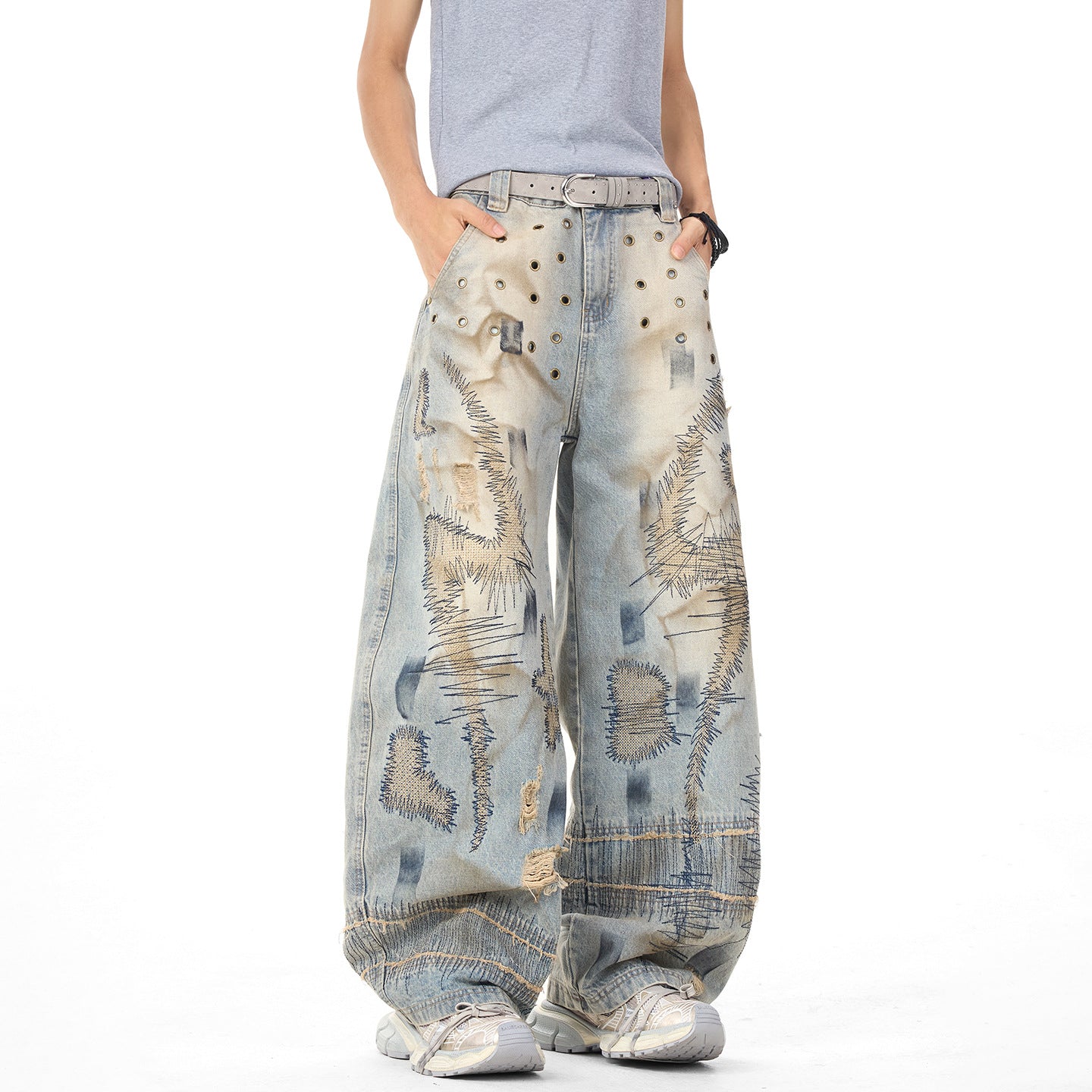Distressed Embroidery Wide Leg Jeans